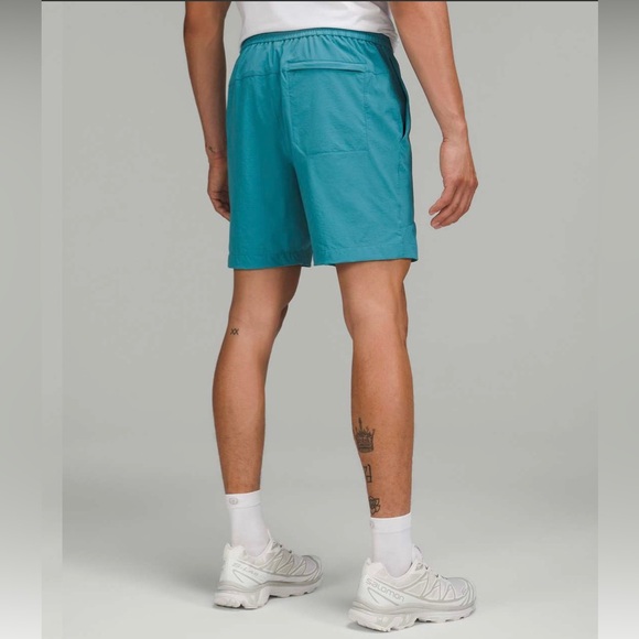 NWOT Lululemon Bowline Short 8" Stretch Ripstop - Picture 2 of 7